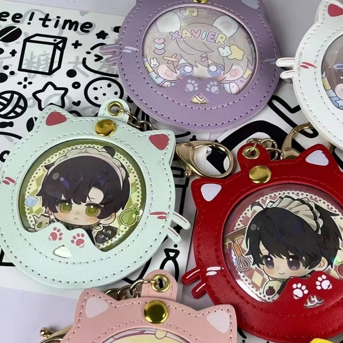 Protector de insignias con for - Anime Merchandise China reseña y precio